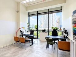 Woods Square (D25), Office #623503081